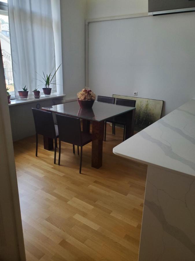 Apartment Nikko SJJ Buitenkant foto